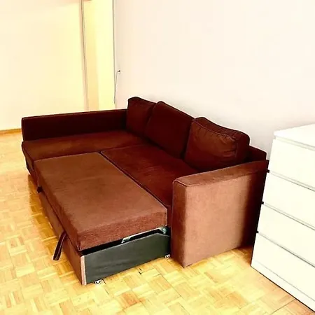 Center With Balcony & Garden View Rigi - Self Checkin Apartment
