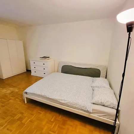 Center With Balcony & Garden View Rigi - Self Checkin Apartment