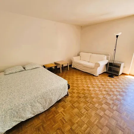 Апартаменты Center With Balcony & Garden View Rigi - Self Checkin
