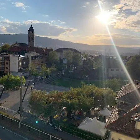 City Center Apartments With Balcony & Garden View Rigi - Self Checkin Daire *