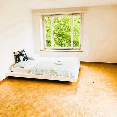 Center With Balcony & Garden View Rigi - Self Checkin Apartamento *