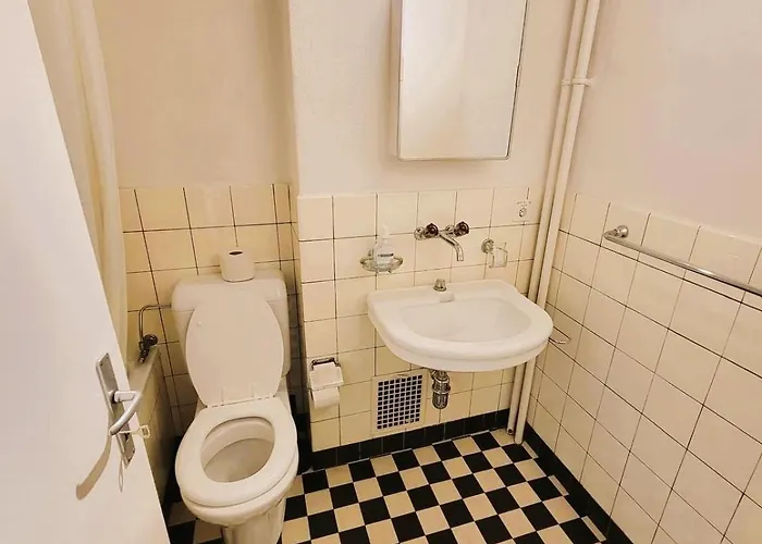 Center With Balcony & Garden View Rigi - Self Checkin *