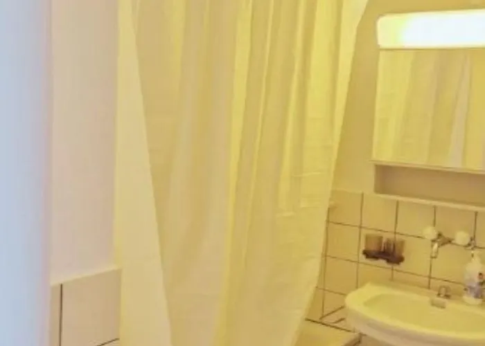 Center With Balcony & Garden View Rigi - Self Checkin Apartamento *